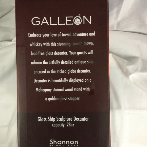 KEMSTOOD GLOBE DECANTER~ETCHED GLASS GLOBE - Picture 5 of 5